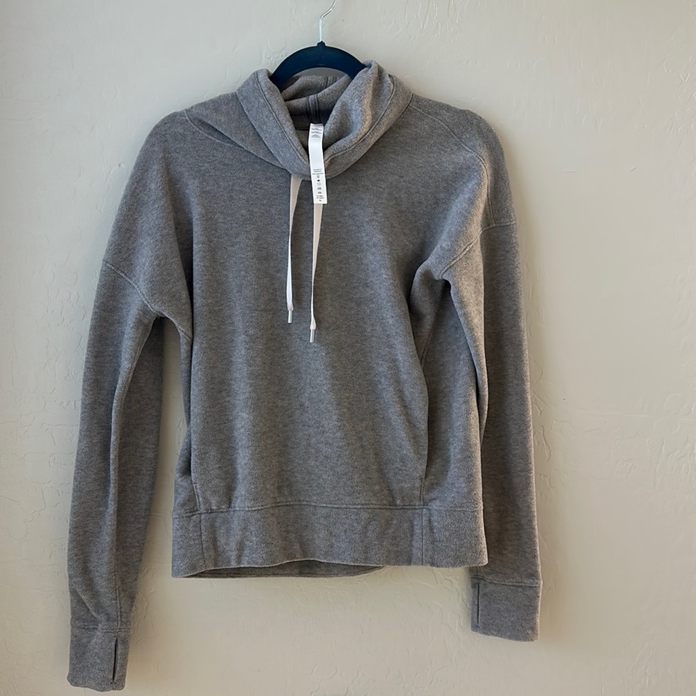 LuluLemon Go Forward Pullover Fleece